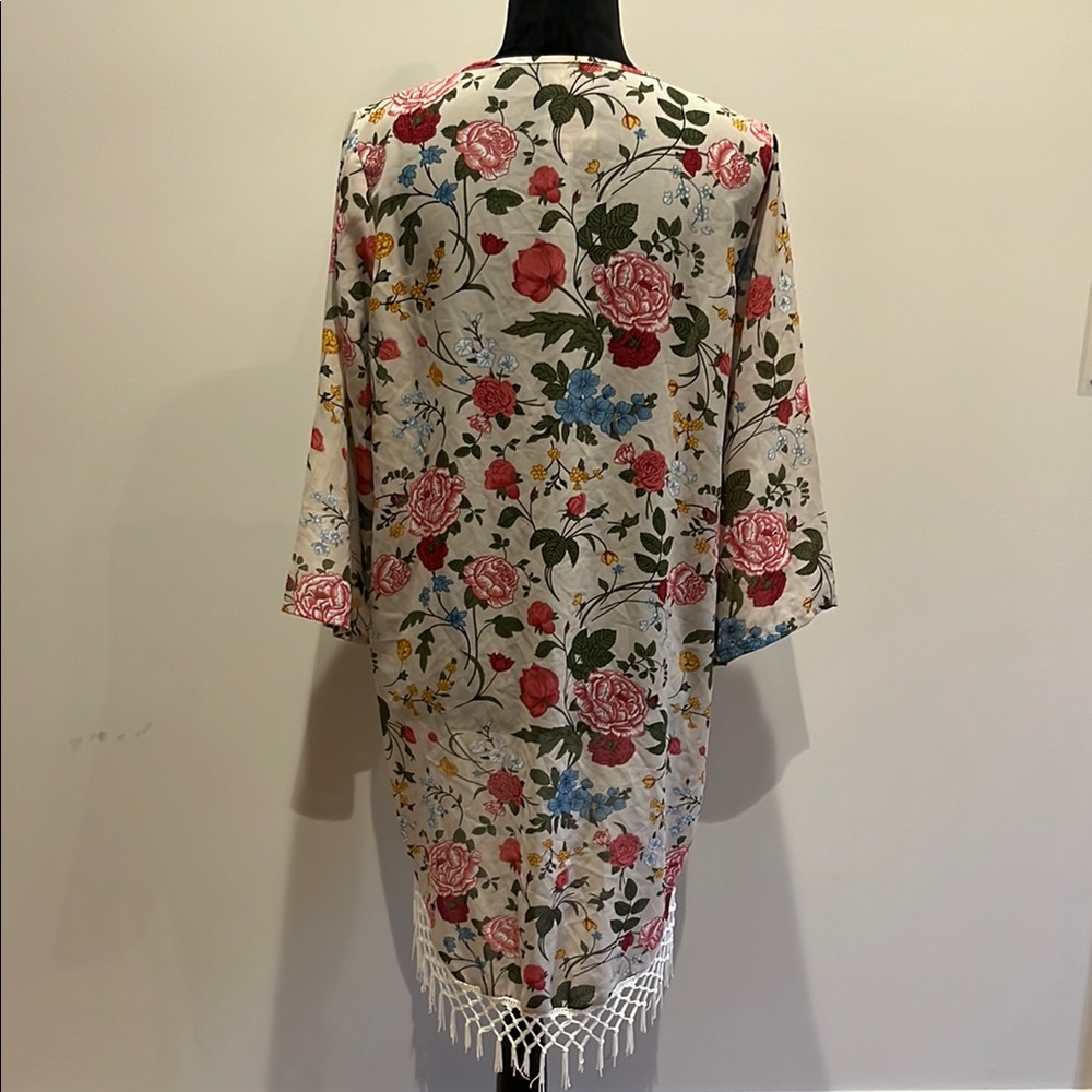 Johnny Was Floral Kimono with Fringe - Picture 5 of 9